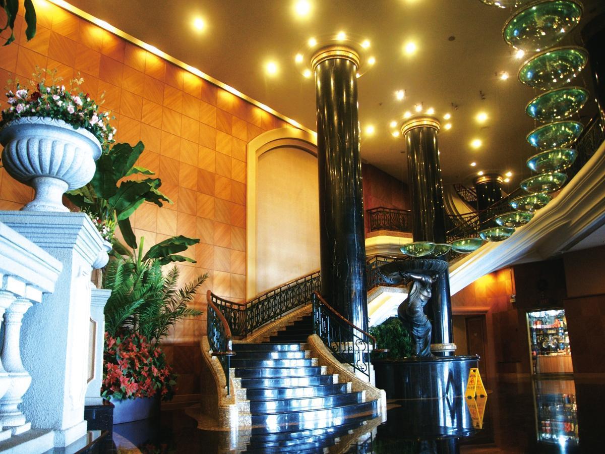 New Gloria Plaza Garden Hotel Harbin Exterior foto